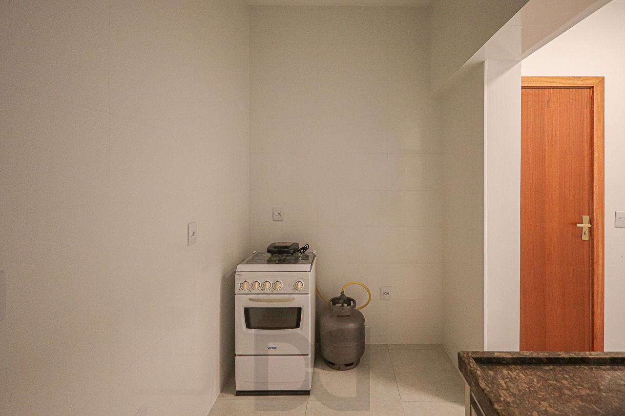 Apartamento 1 dormitório,  com garagem, 50m2, Bairro Higienópolis — foto 14