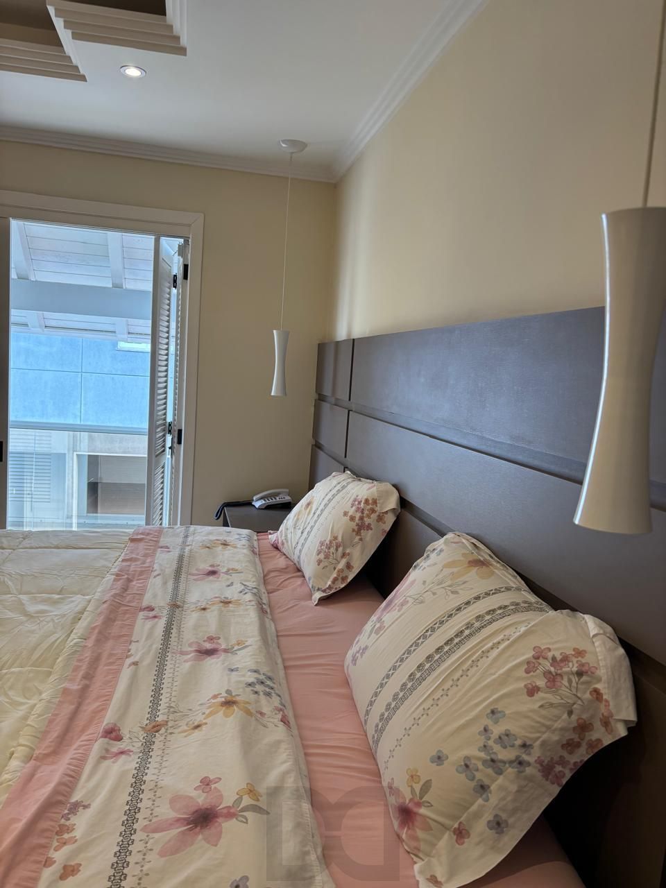 Casa em Condomínio com 3 Dormitórios, Suíte, Sótão e 2 Vagas — foto 17