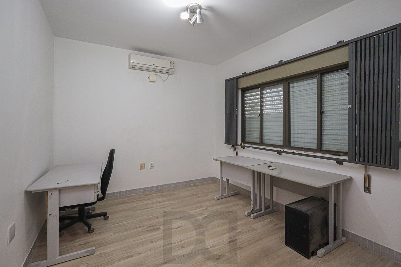 Pavilhao Comercial, Locação / Venda, 596 m², Bairro Partenon, Porto Alegre — foto 25