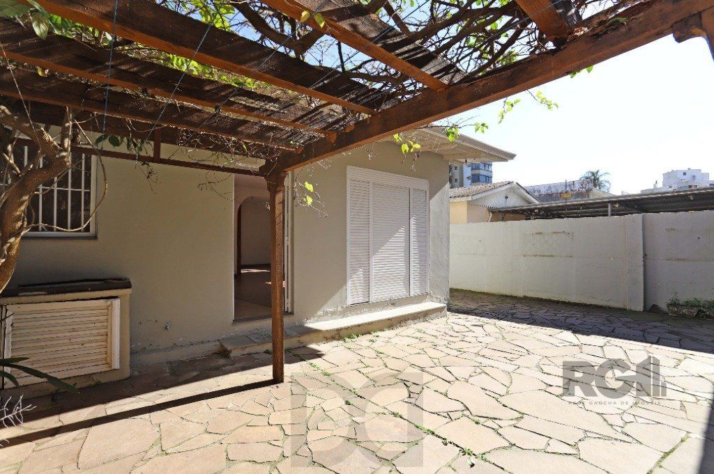 Casa 3 Dormitório(s) Bairro Passo da Areia — foto 45