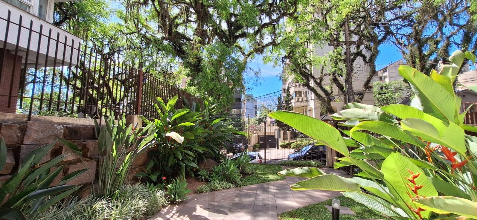 Apartamento 01 dormitório com garagem no Mont Serrat — foto 26