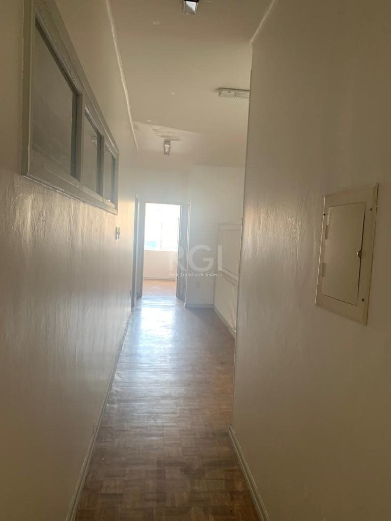 Casa Comercial com 03 pisos no Bairro Floresta — foto 13