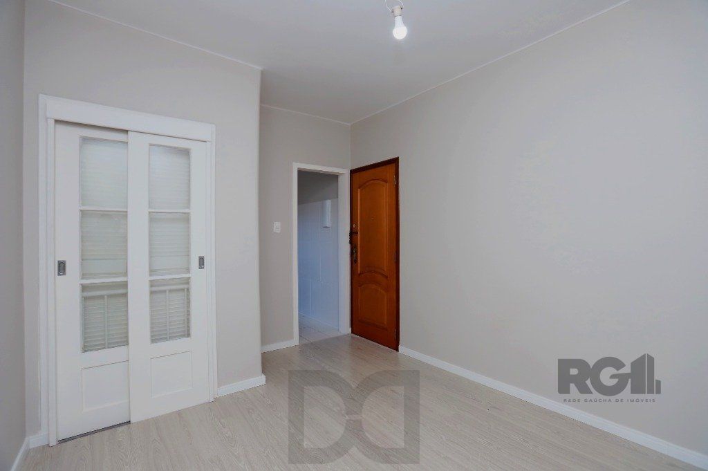 Apartamento 1 Dormitório(s) Bairro Navegantes — foto 1