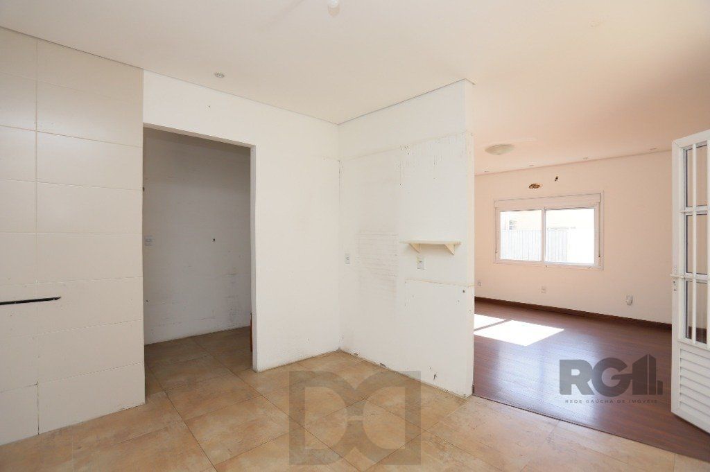 Casa 3 Dormitório(s) Bairro Passo da Areia — foto 11
