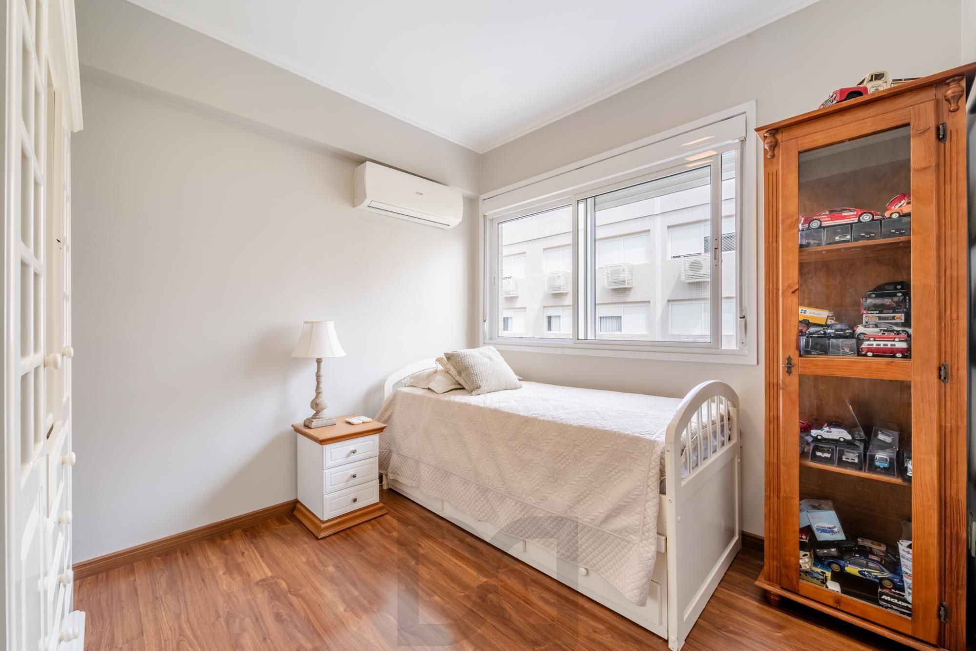 Apartamento, 3 Dormitórios, 2 Suítes, 4 Vagas, 134 m², Bairro Vila Jardim — foto 9