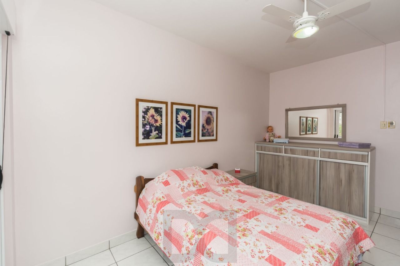 Apartamento, 2 dormitórios, 2 banheiros, 114m², Bairro Floresta — foto 31