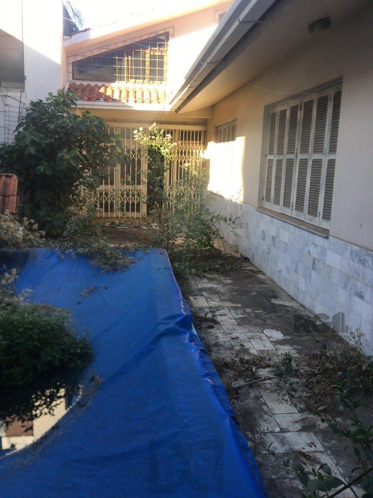 Casa para Venda - 400m², 4 dormitórios, sendo 1 suites, 4 vagas - Jardim Lindóia — foto 10