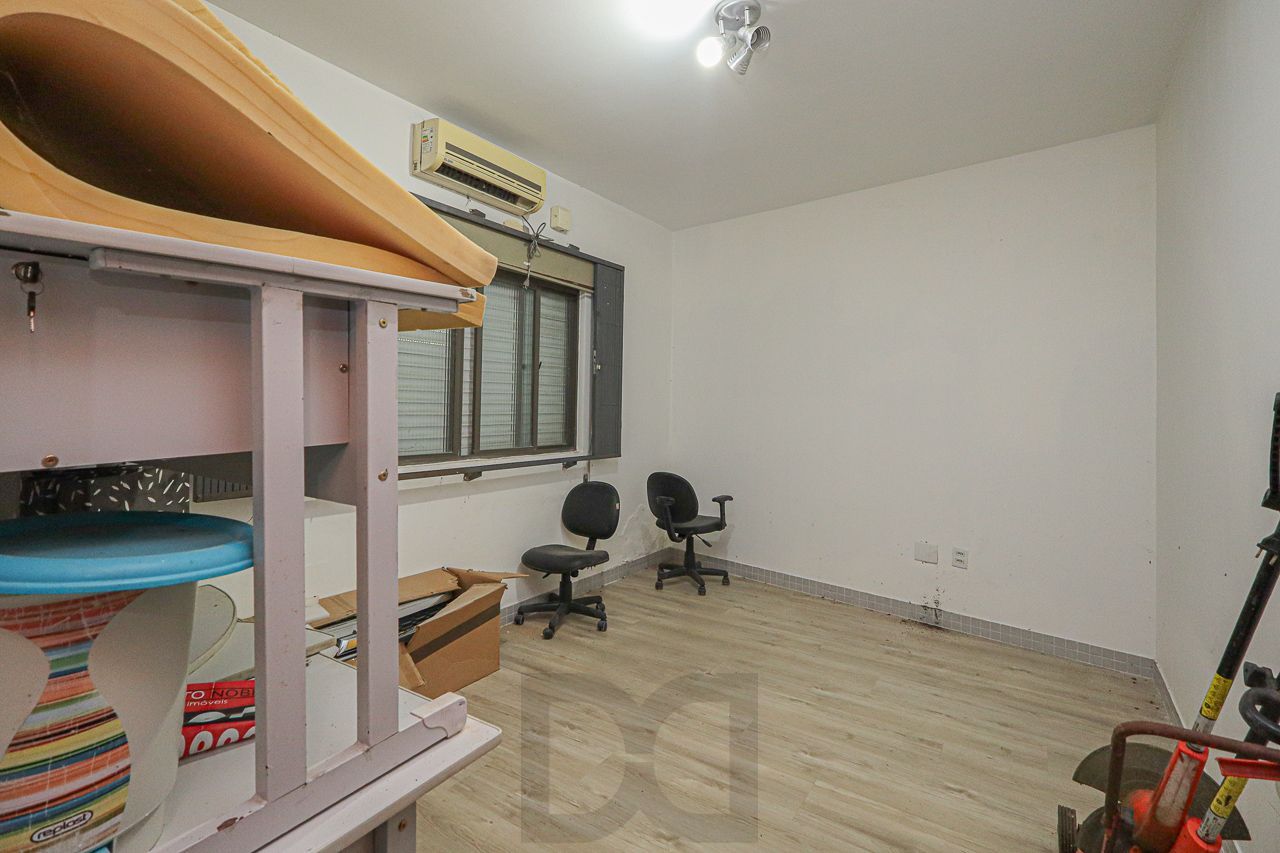 Pavilhao Comercial, Locação / Venda, 596 m², Bairro Partenon, Porto Alegre — foto 10