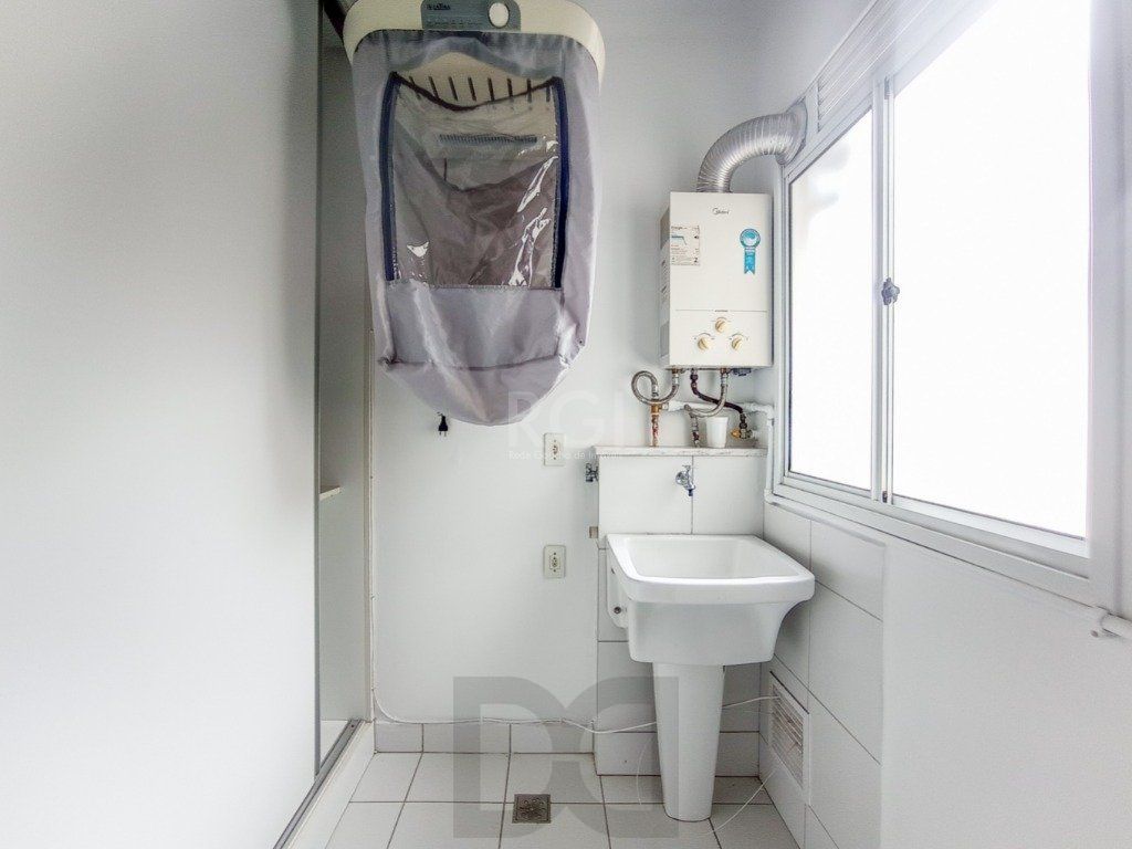 Apartamento para Venda - 53.36m², 2 dormitórios, 1 vaga - Humaitá — foto 16