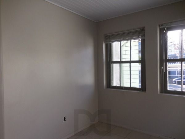 Casa Comercial, 242m², 5 vagas, Bairro Floresta — foto 4
