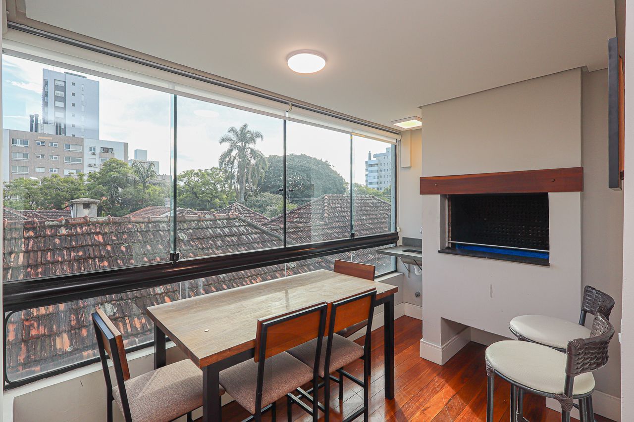 Apartamento 02 Quartos no Bairro Petrópolis em Porto Alegre — foto 6