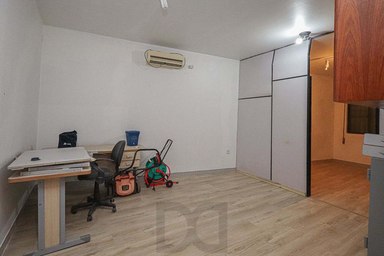 Pavilhao Comercial, Locação / Venda, 596 m², Bairro Partenon, Porto Alegre — foto 44