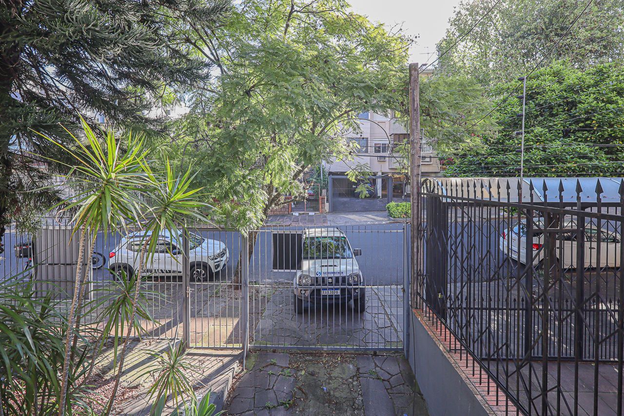 CASA 03 QUARTOS, GARAGEM PARA 04 CARROS NO BAIRRO HIGENÓPOLIS — foto 11