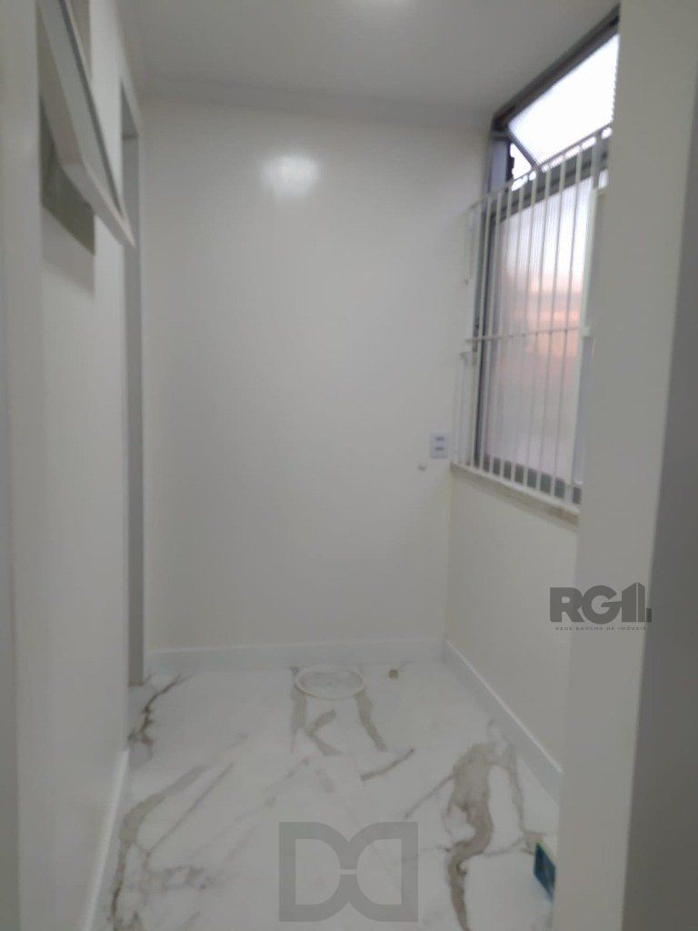 Apartamento 2 Dormitório(s) Bairro Chácara das Pedras — foto 17