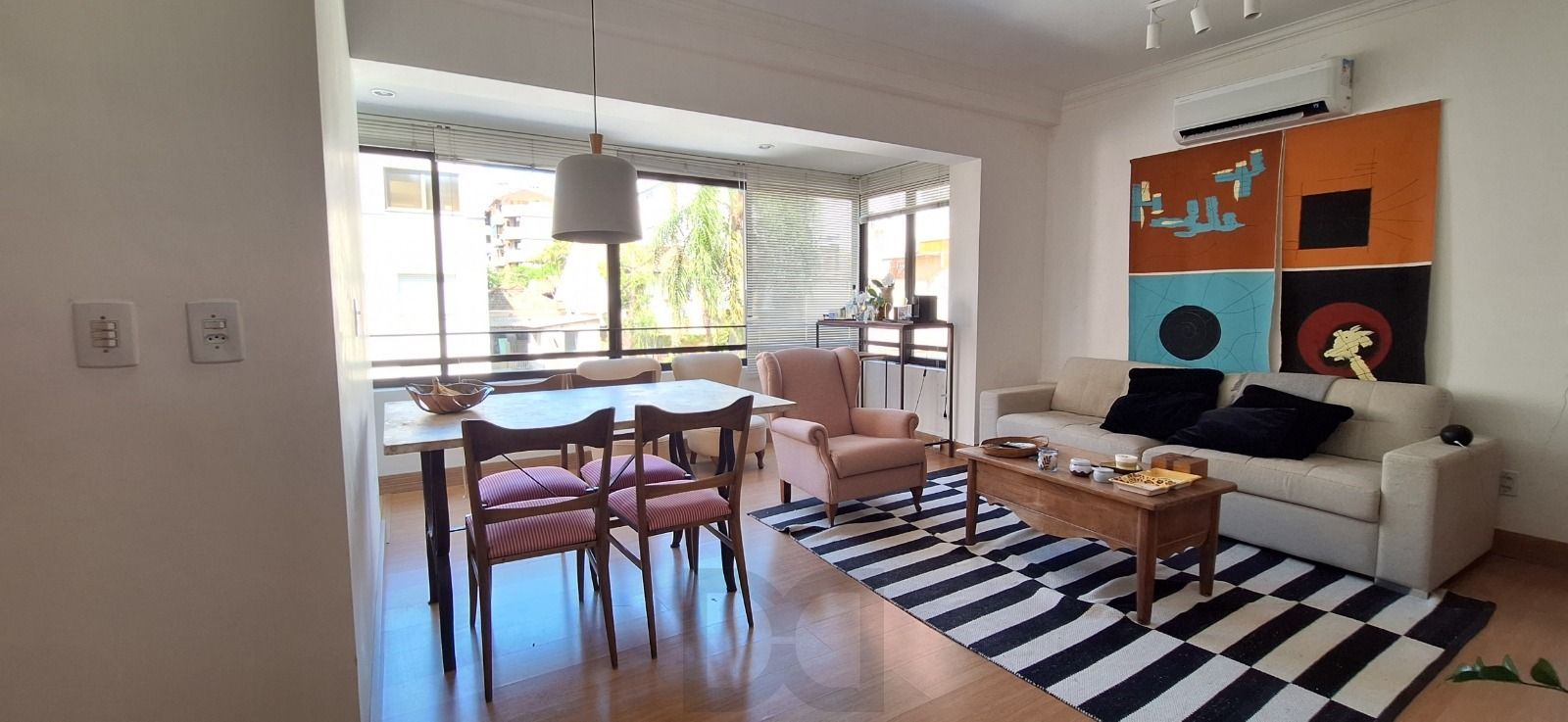 Apartamento 01 dormitório com garagem no Mont Serrat — foto 2