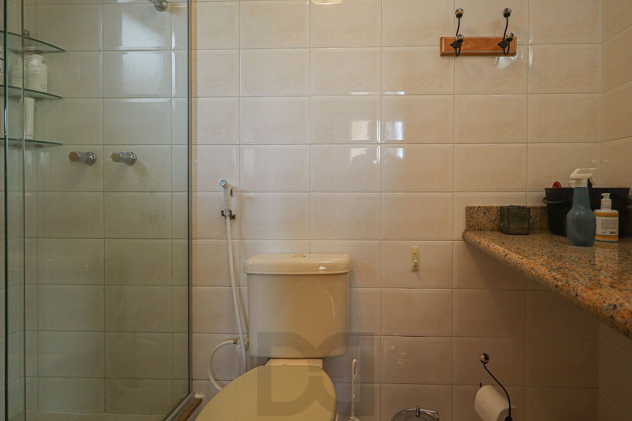 Apartamento 03 quartos de frente com sacada e com garagem — foto 26