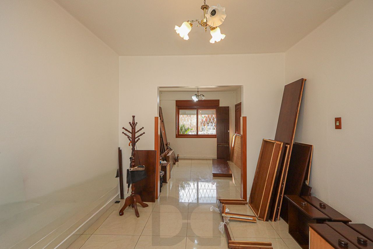 Casa à venda, 3 dormitórios, 316m², 4 vagas de garagem, Bairro São Geraldo — foto 36