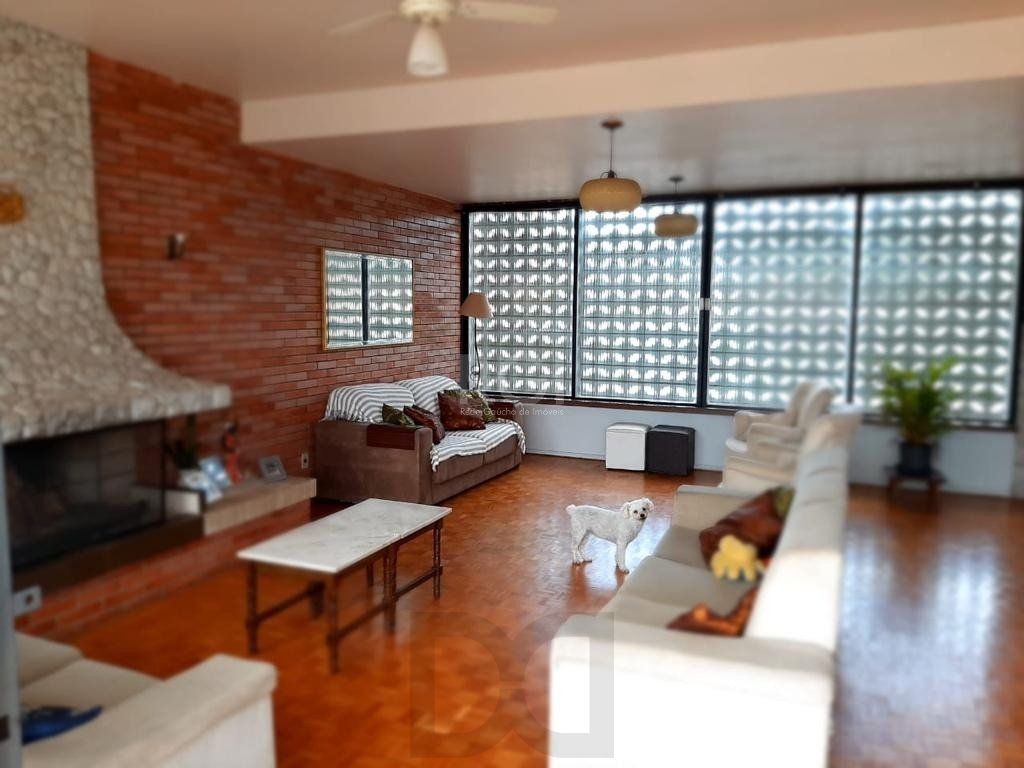 Vende casa com 05 quartos e garagem para 5 carros. — foto 8
