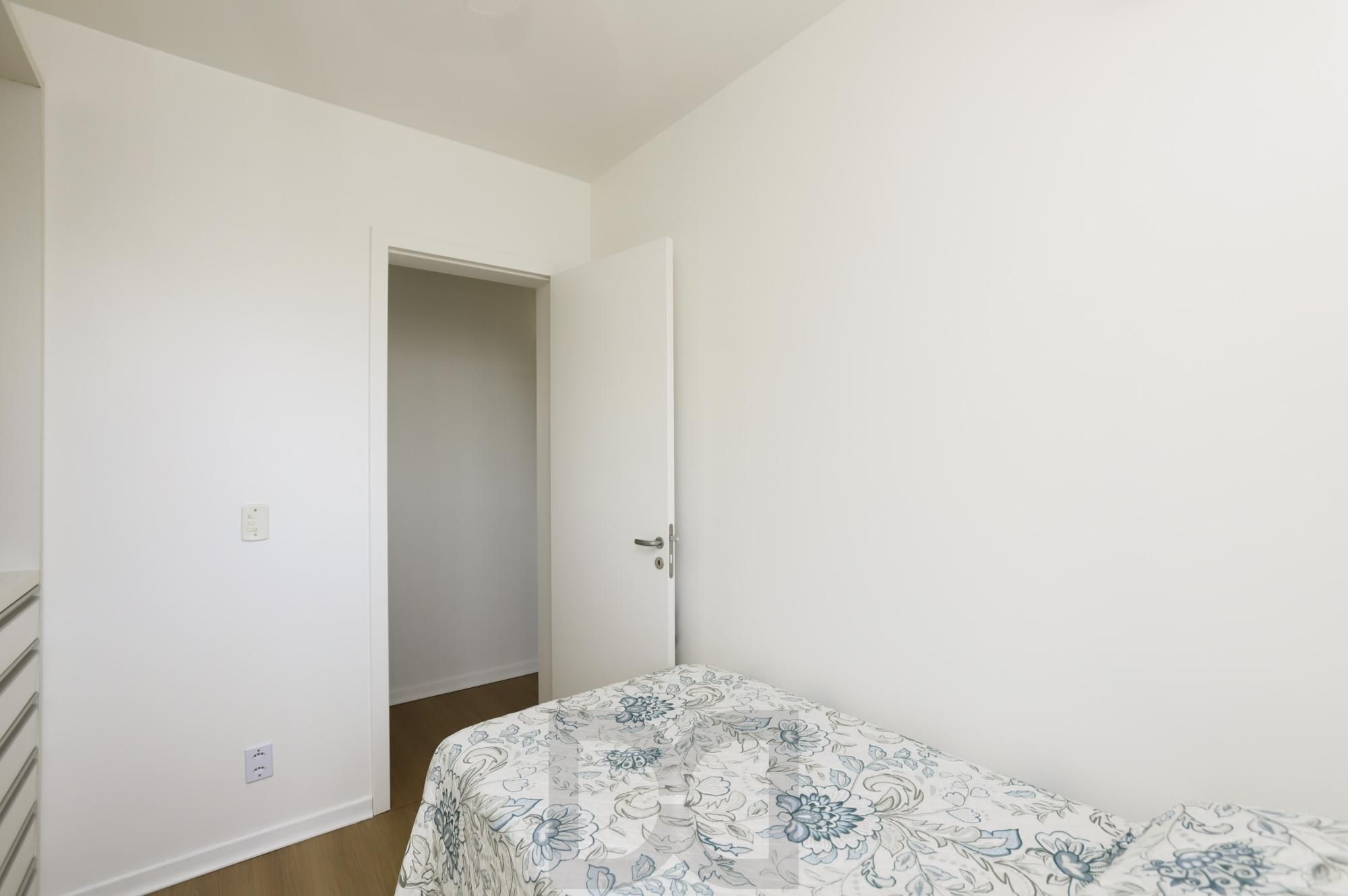 Apartamento, 03 Dormitórios, 02 Banheiros, 63m², Bairro Jardim Itu — foto 14