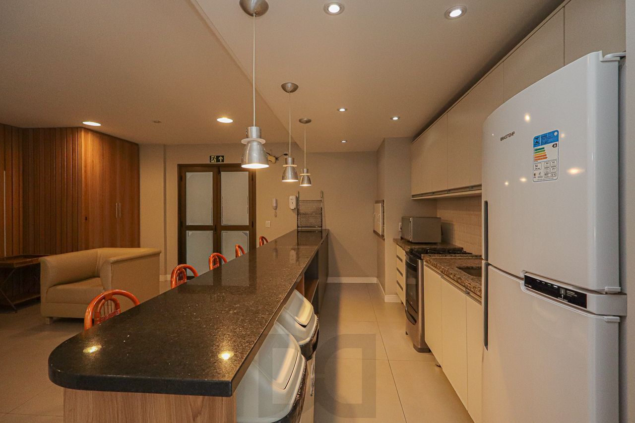 Apartamento 03 quartos de frente com sacada e com garagem — foto 45
