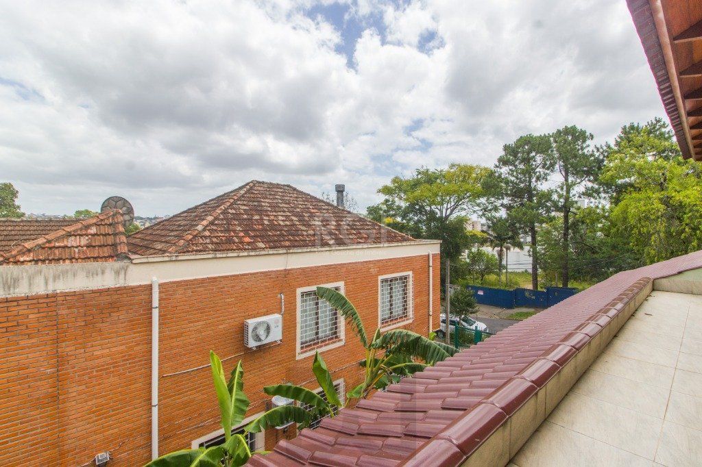 Casa para Venda - 380.83m², 5 dormitórios, sendo 1 suites, 2 vagas - Glória — foto 7