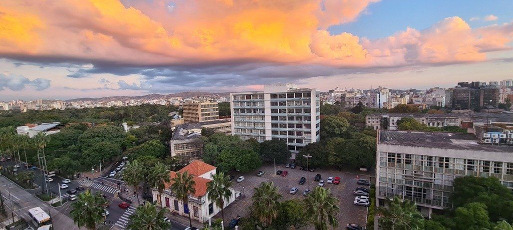 Apartamento 03 dormitórios no Bom Fim em Porto Alegre — foto 1