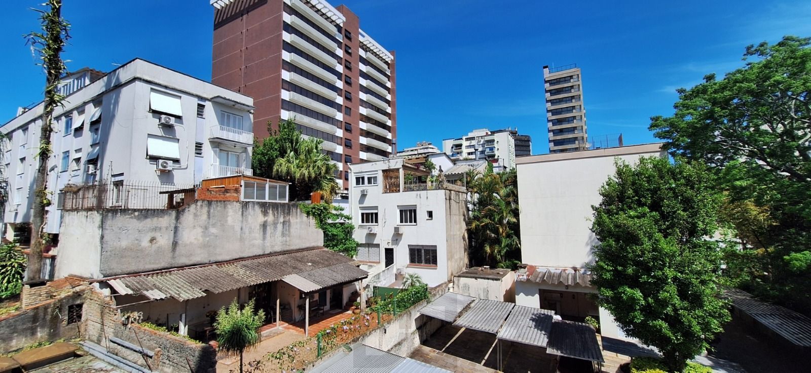 Apartamento 01 dormitório com garagem no Mont Serrat — foto 15