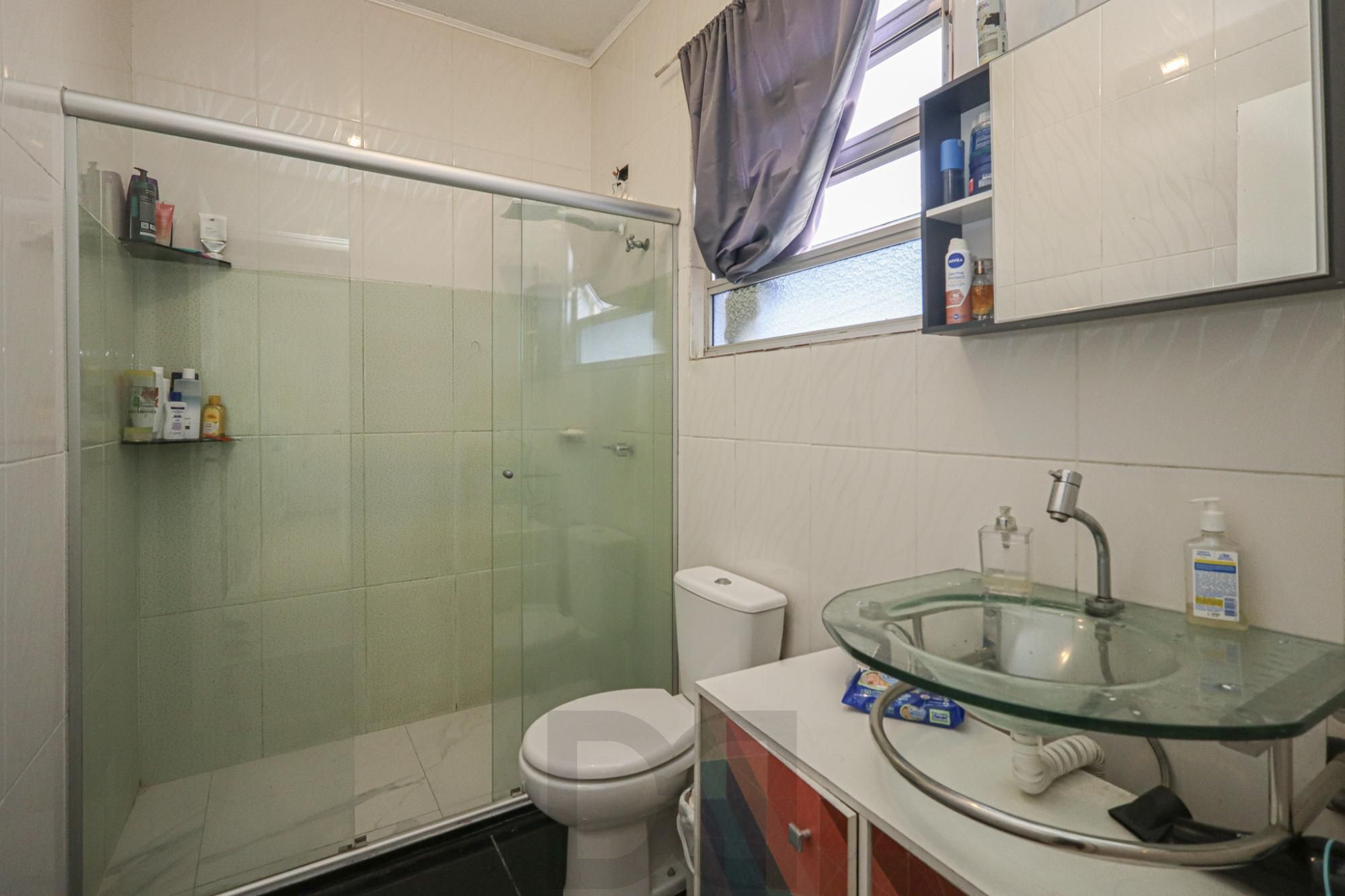 Com 2 quartos, 1 banheiro, opção do 2.º banheiro, e escritório, — foto 14