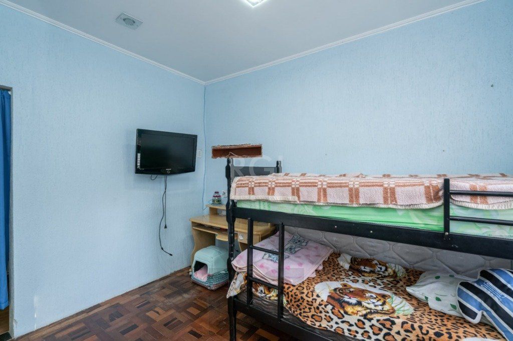 Casa para Venda - 259m², 4 dormitórios, sendo 1 suites, 4 vagas - Coronel Aparício Borges — foto 20
