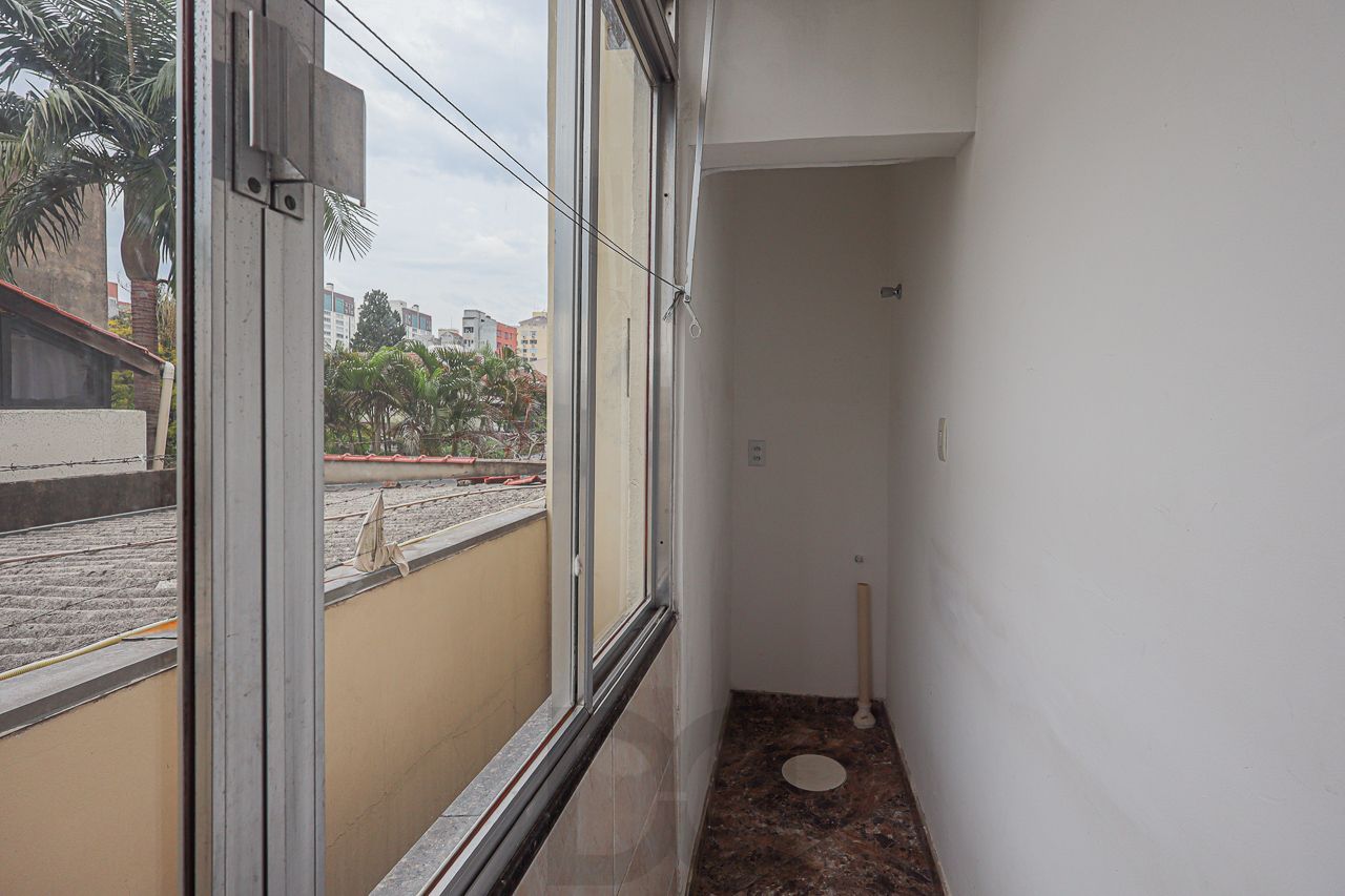 Apartamento 02 dormitorios Bairro Floresta — foto 22
