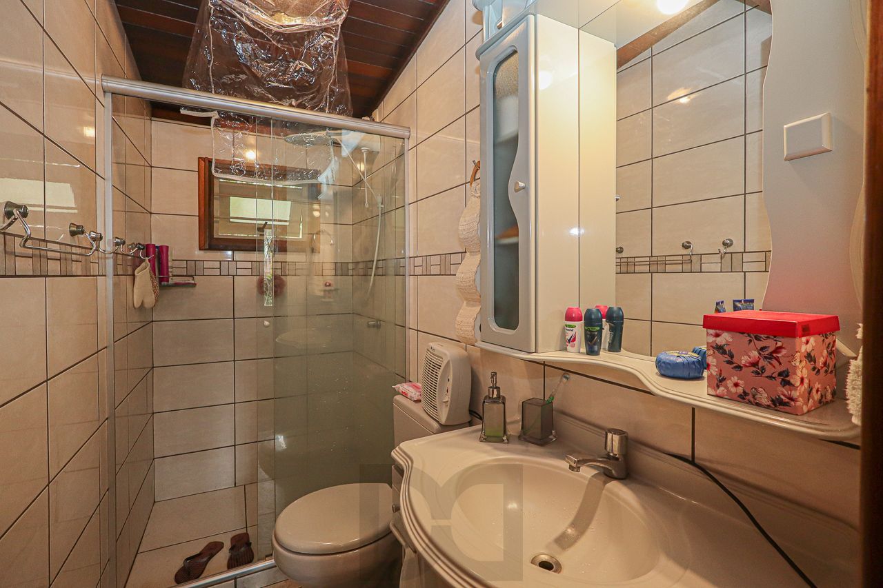 Casa em Petrópolis com terreno de 460 m2 — foto 53