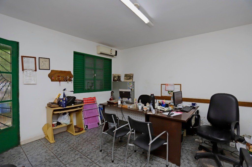 Vendo com exclusividade, 50m da PUC, terreno com 960 m2, 30,00m x 32,00m — foto 17