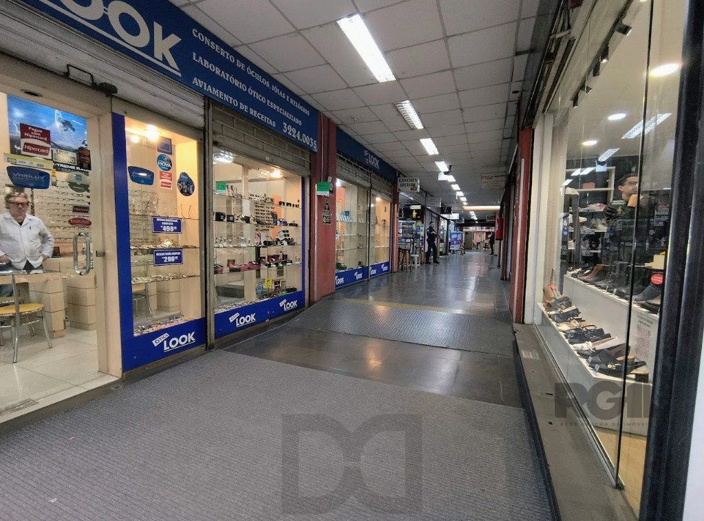 Loja  ALUGADA  no Centro Histórico de Porto Alegre. — foto 7