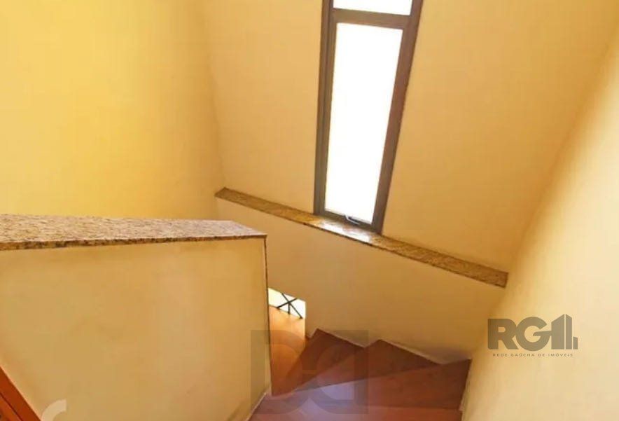 Casa sobrado no Partenon de 5 dormitórios — foto 6