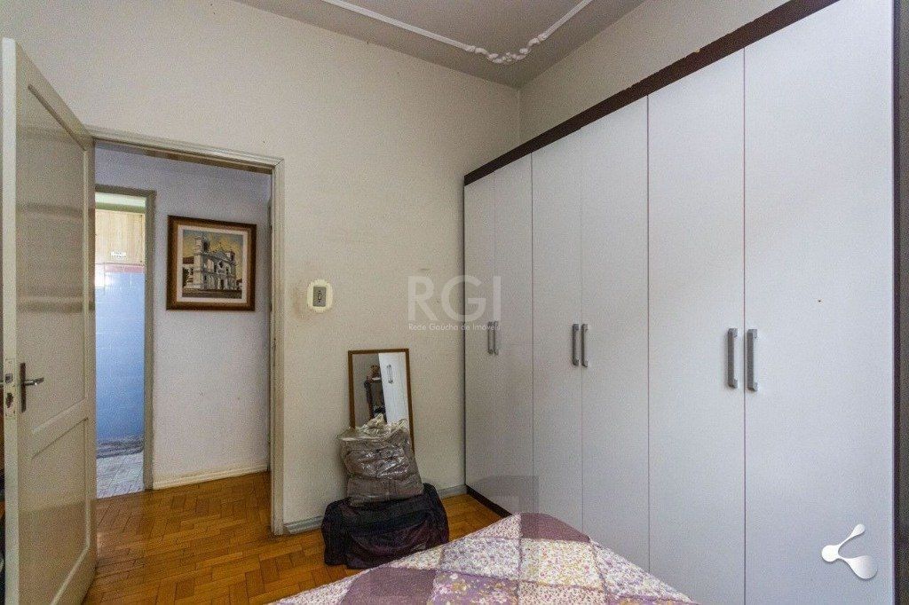 Casa para Venda - 221m², 4 dormitórios, sendo 1 suites, 2 vagas - São Geraldo — foto 17
