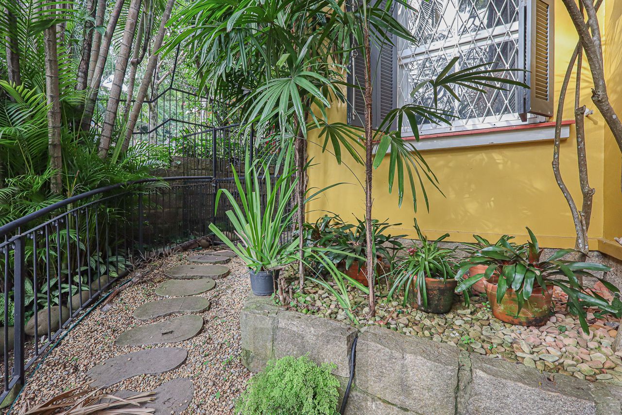 Casa em Petrópolis com terreno de 460 m2 — foto 77