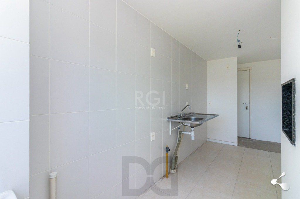 vende 03 dormitórios, living para dois ambientes, banheiro social, cozinha com churrasqueira e área de serviço com garagem — foto 31