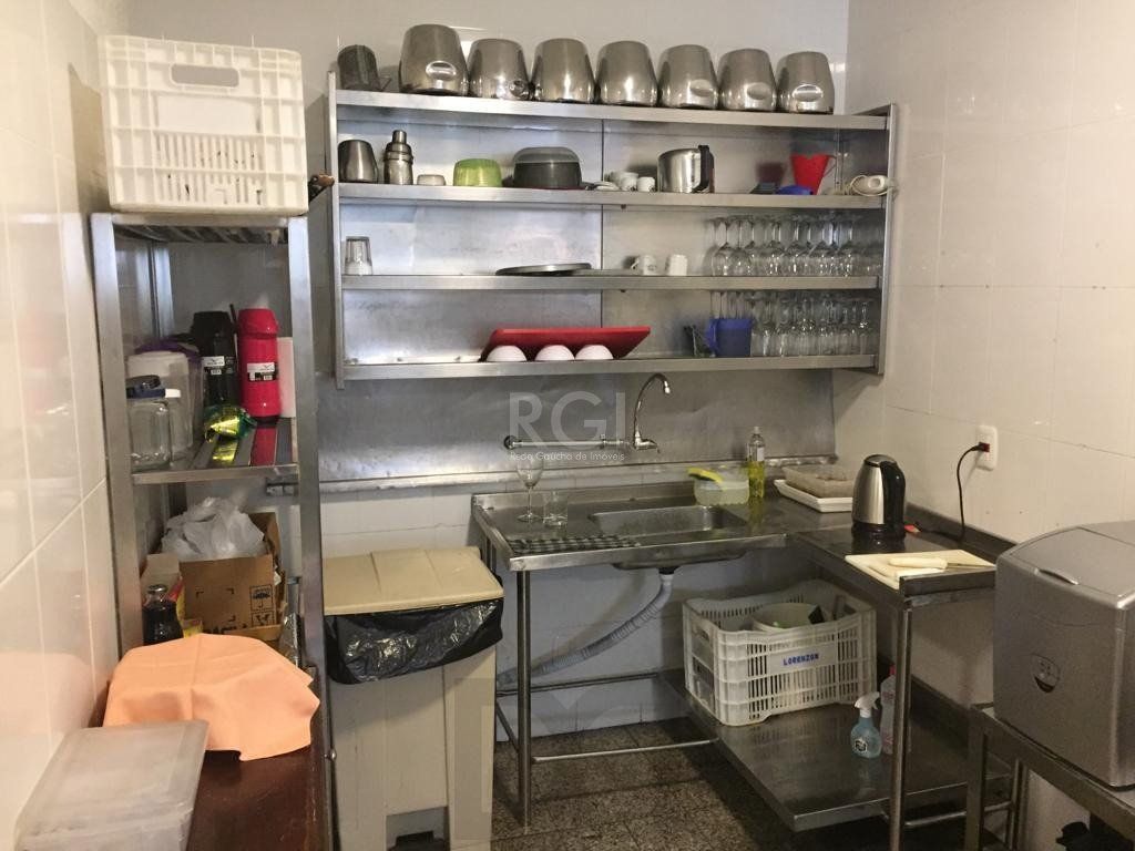 Prédio à Venda - 1650m², 18 vagas - Menino Deus — foto 11