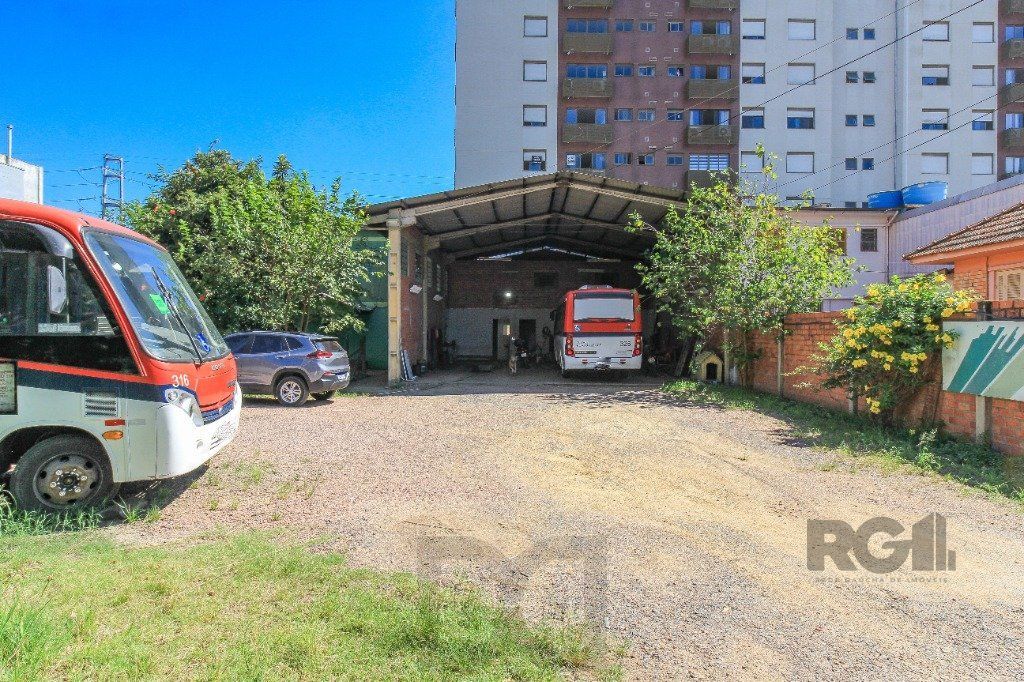 Vendo com exclusividade, 50m da PUC, terreno com 960 m2, 30,00m x 32,00m — foto 32