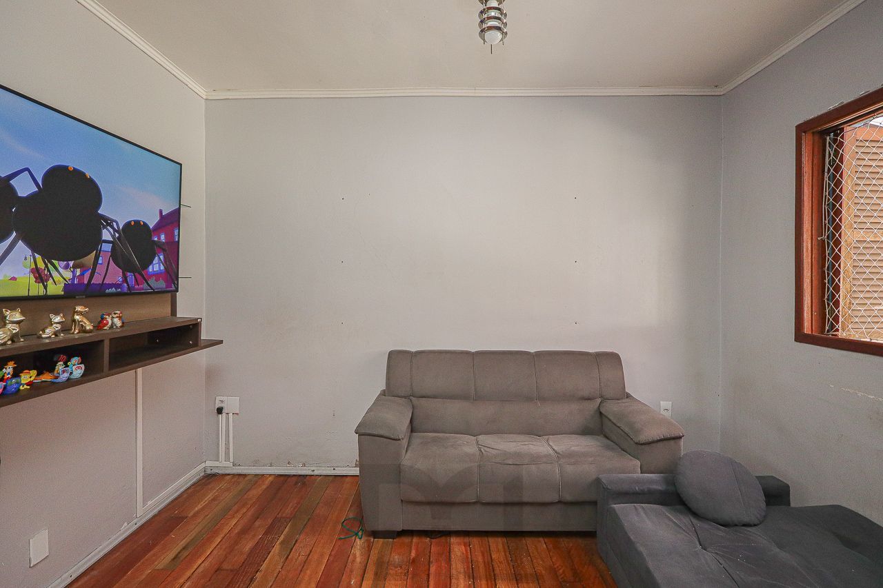 Vende sobrado com 3 dormitórios no bairro Floresta Porto Alegre/RS — foto 6