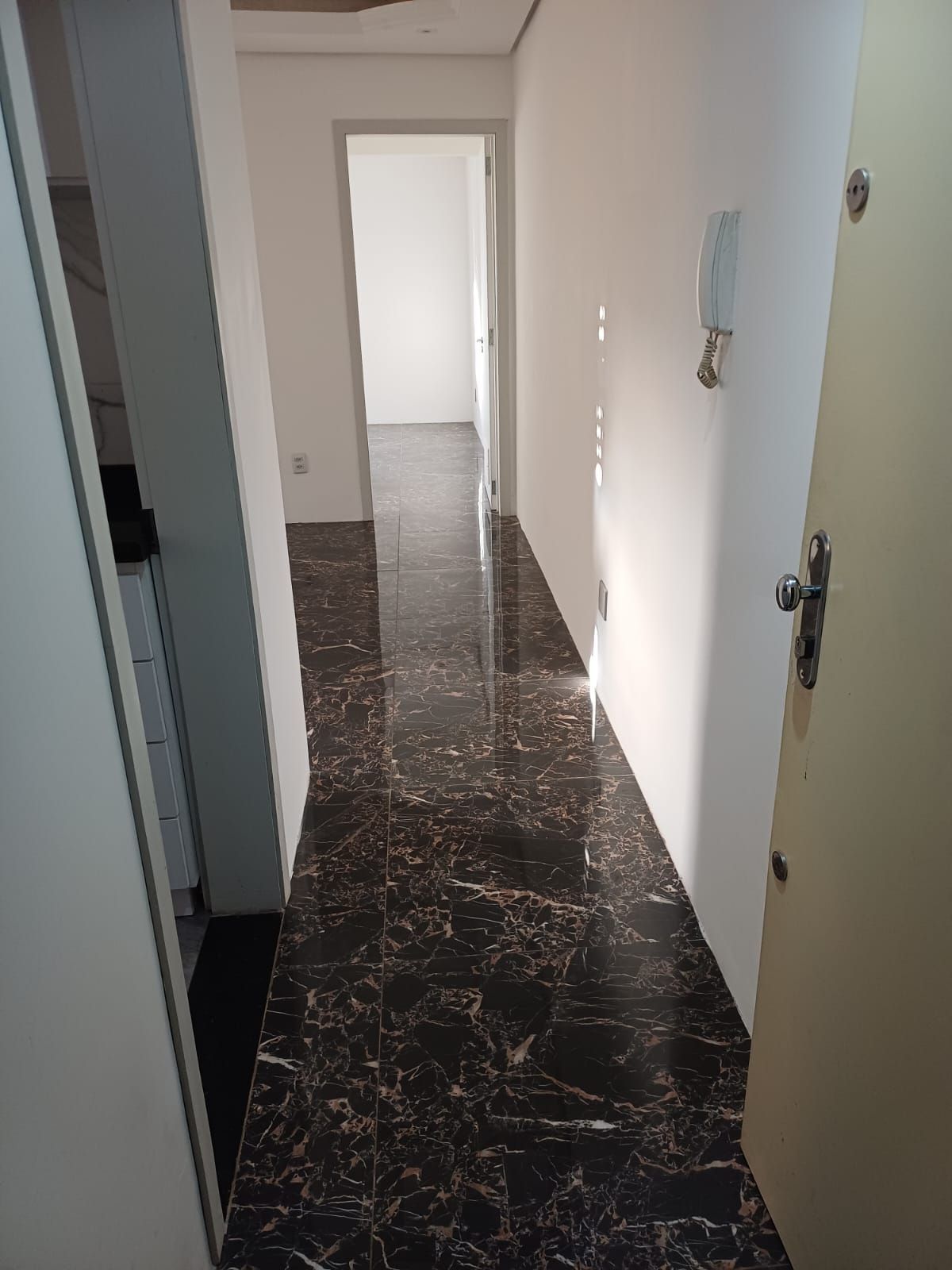 VENDE NO BAIRRO PASSO DA AREIA, APARTAMENTO DE 1 QUARTO, COM 55,52 M2, — foto 13