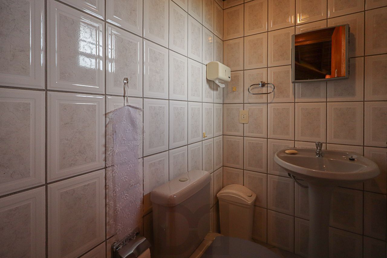 Casa em Petrópolis com terreno de 460 m2 — foto 73