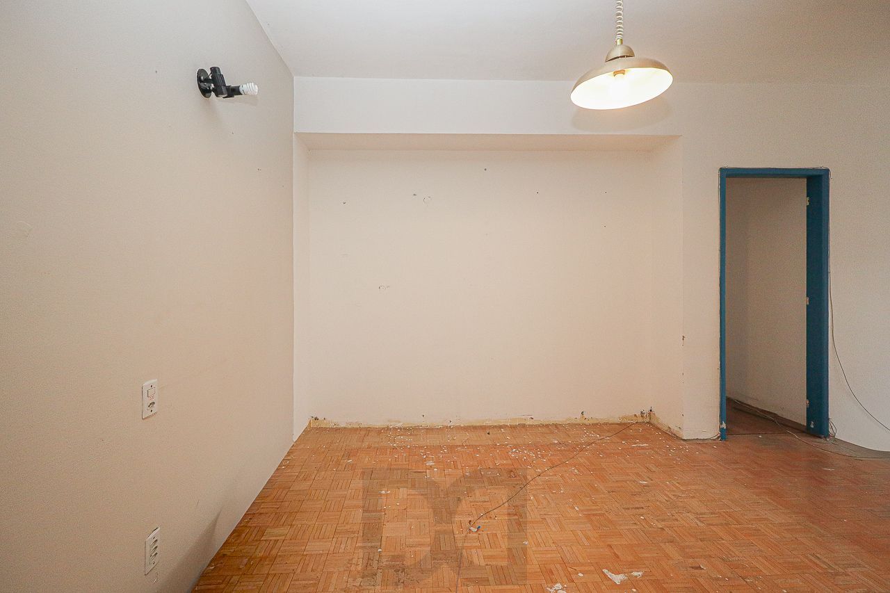 Apartamento 02 dormitórios no Bairro Floresta em Porto Alegre — foto 29