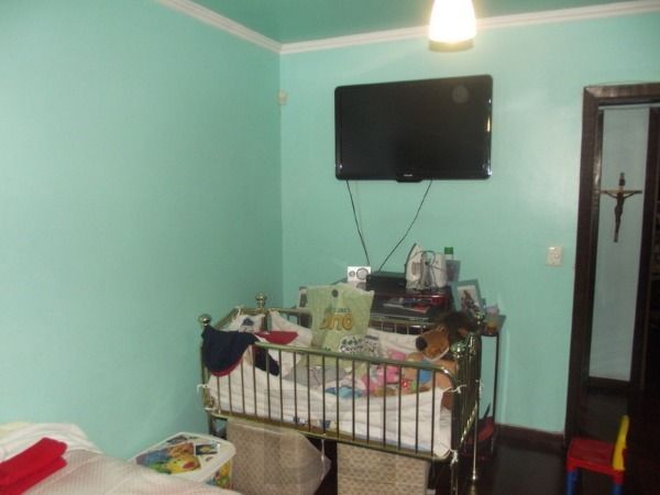 Casa com 03 quartos em terreno de 13:20 x 7501, no bairro Medianeira — foto 18
