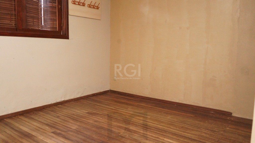 Casa para Venda - 162m², 3 dormitórios, sendo 1 suites, 3 vagas - Agronomia — foto 8