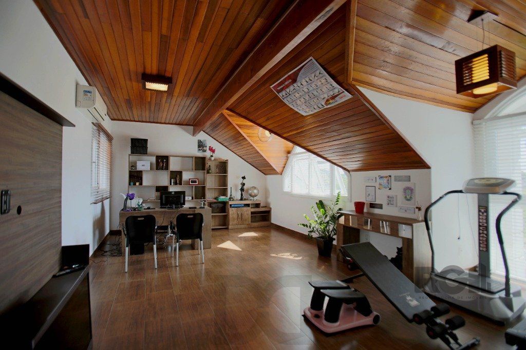 Casa 3 dormitórios, 300m², 3 banheiros, 4 garagens, Bairro Ecoville — foto 43
