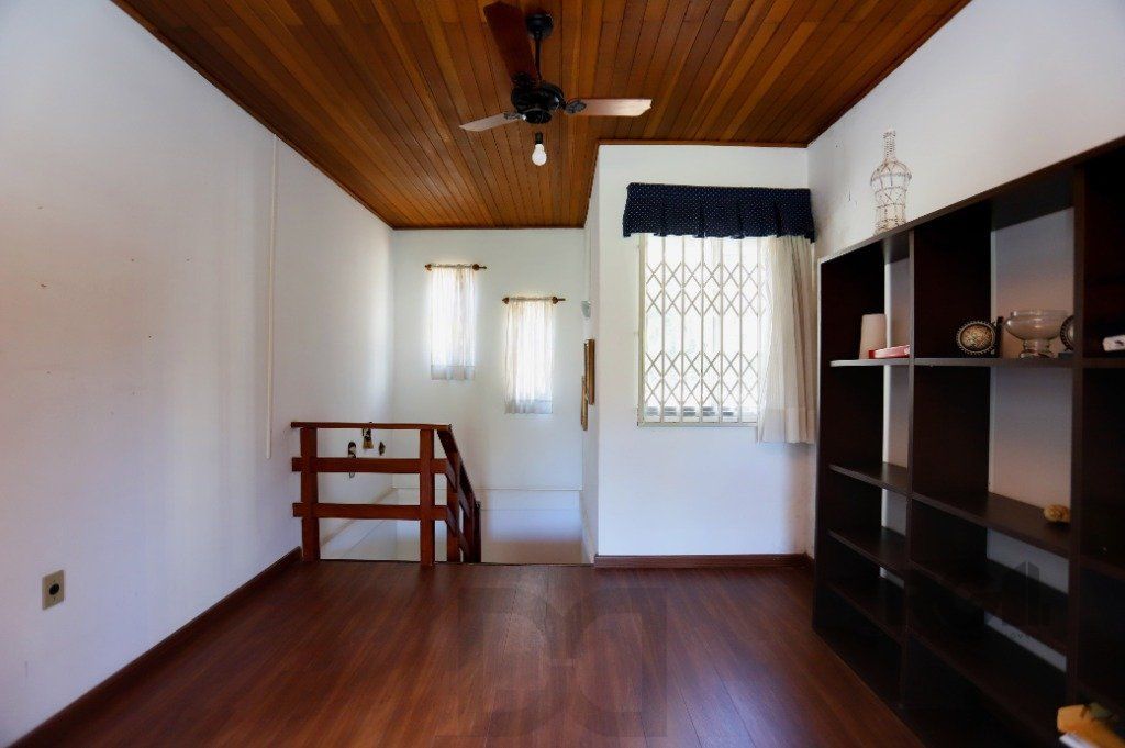 Casa 3 Dormitório(s) Bairro Passo da Areia — foto 28