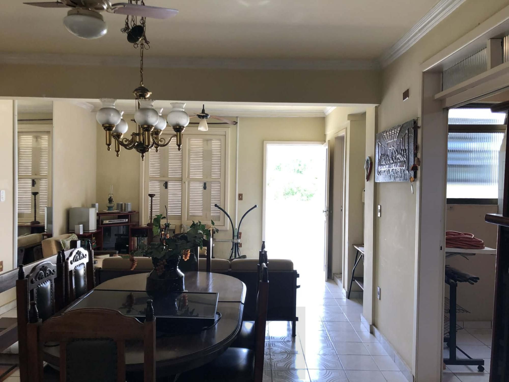 Predio residencial sendo uma cobertura e mais 03 apartamentos — foto 6