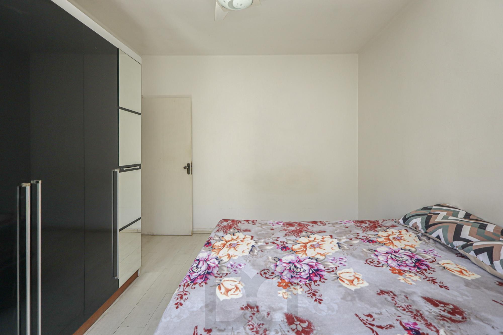 Com 2 quartos, 1 banheiro, opção do 2.º banheiro, e escritório, — foto 13