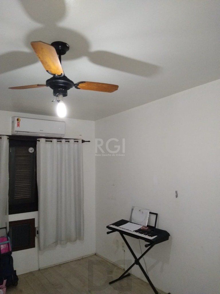 Casa para Venda - 265m², 5 dormitórios, sendo 2 suites, Floresta — foto 27
